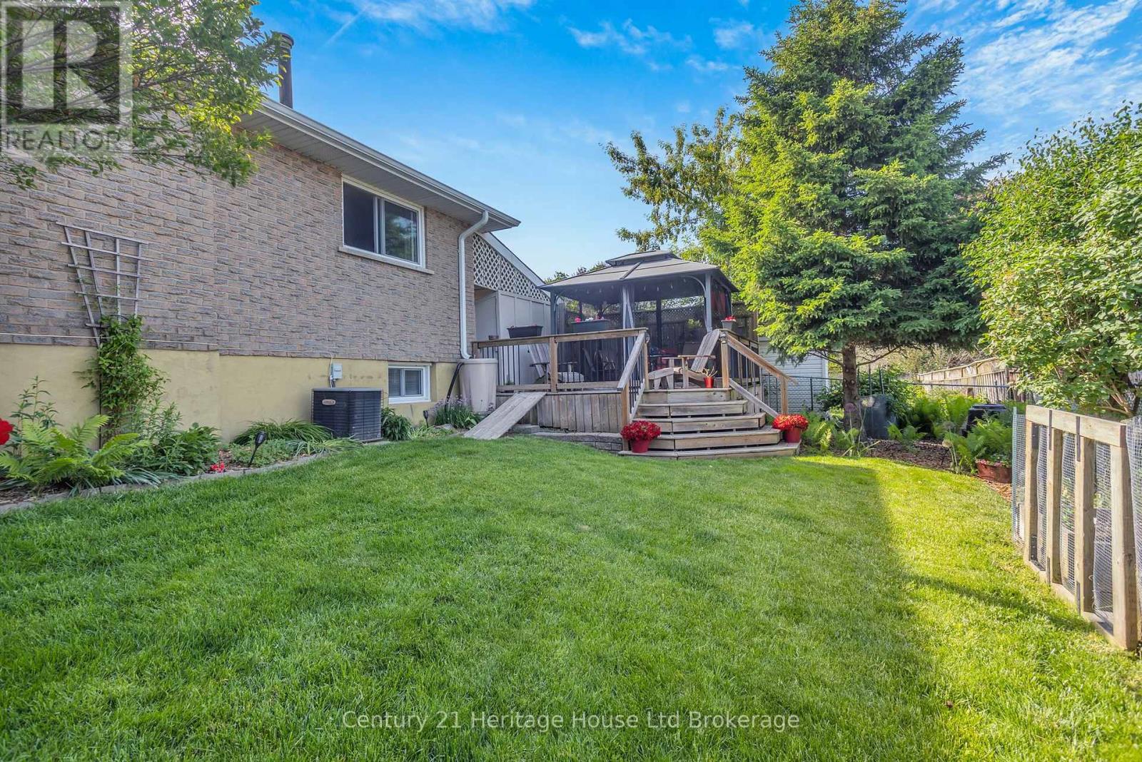 1000 Sunset Boulevard, Woodstock, Ontario N4S 8C4 - Photo 30 - X13236432
