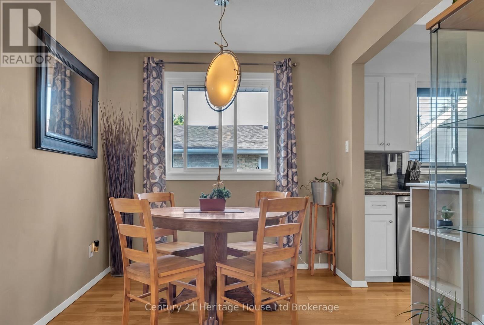 1000 Sunset Boulevard, Woodstock, Ontario N4S 8C4 - Photo 8 - X13236432