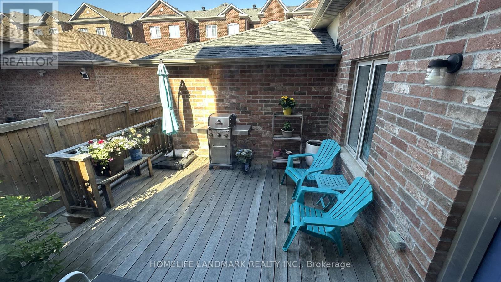 5 Henry Bauer Avenue, Markham, Ontario  L6C 0W8 - Photo 15 - N13235304