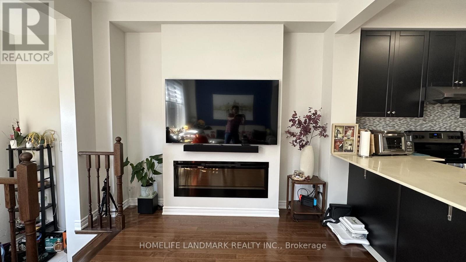 5 Henry Bauer Avenue, Markham, Ontario  L6C 0W8 - Photo 6 - N13235304