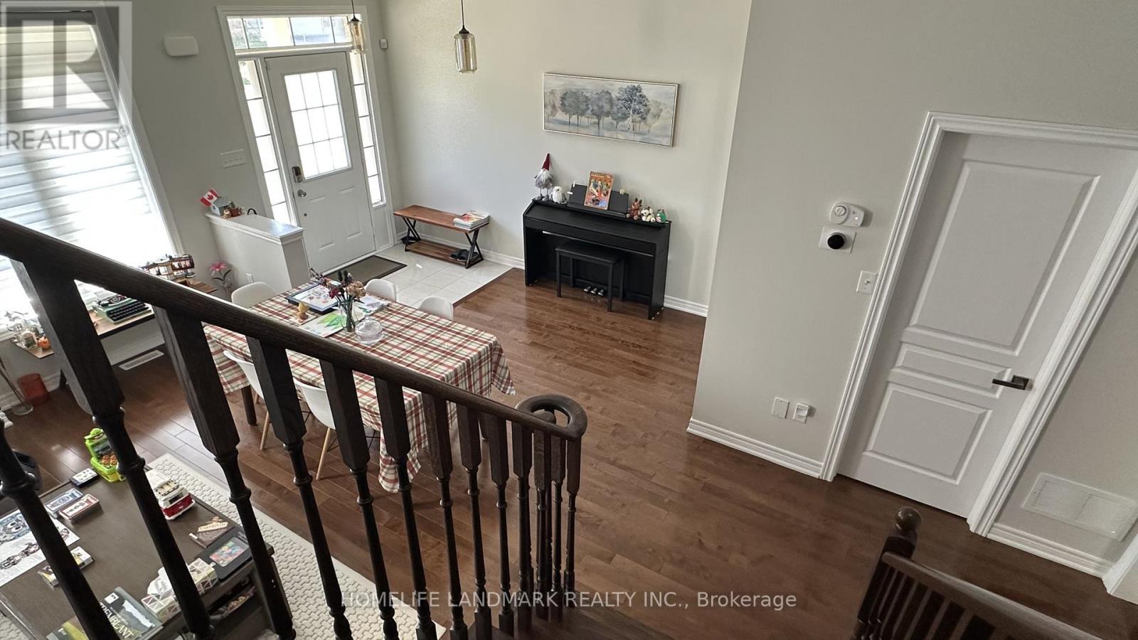 5 Henry Bauer Avenue, Markham, Ontario  L6C 0W8 - Photo 13 - N13235304