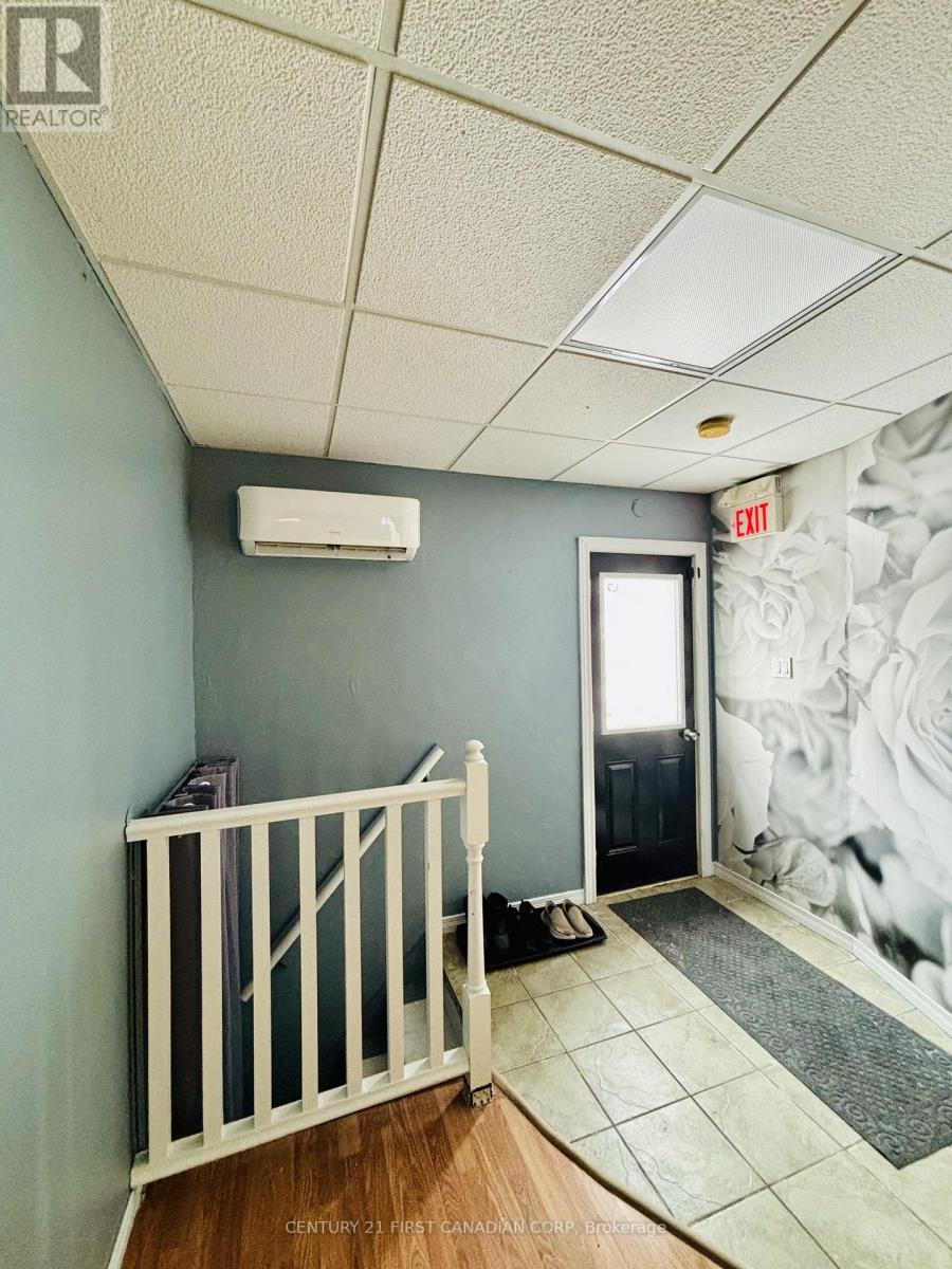 13274 Ilderton Road, Middlesex Centre, Ontario  N0M 2A0 - Photo 8 - X12738096