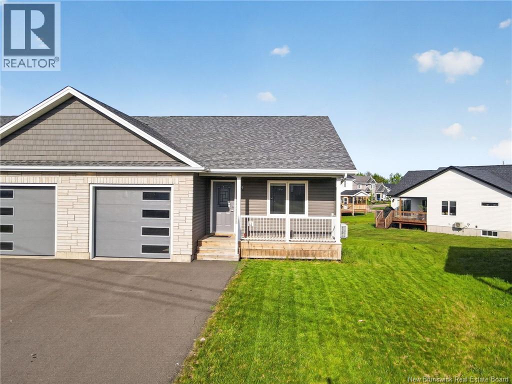 39 Satleville Crescent, Riverview, New Brunswick  E1B 0W3 - Photo 1 - NB140710