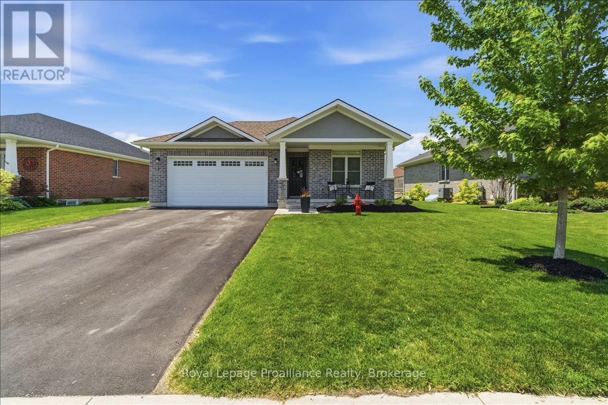 7 Berwick Street, Stirling-Rawdon, Ontario  K0K 3E0 - Photo 2 - X13236582