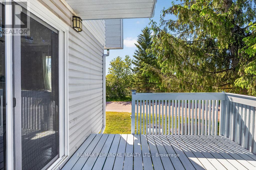 466 Gourley Avenue, Pembroke, Ontario  K8A 8J5 - Photo 37 - X13236636