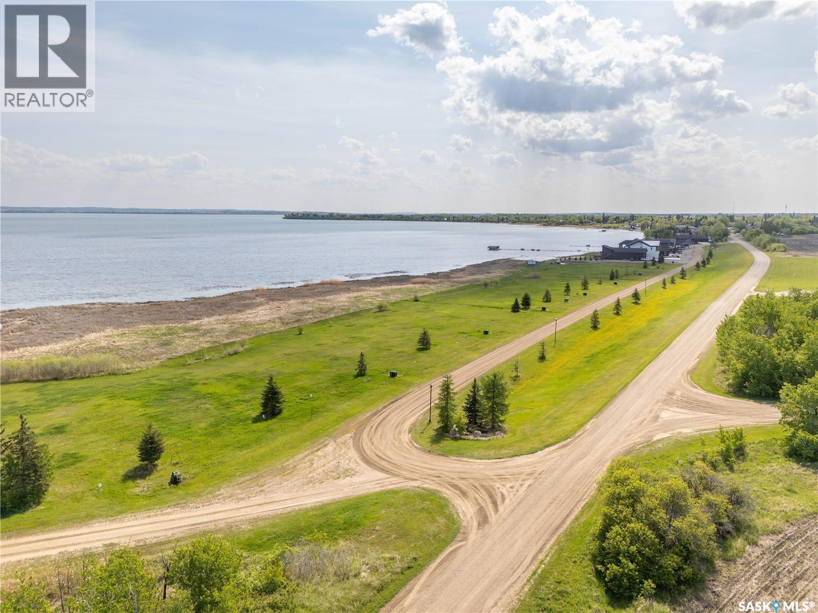 710 Lakeshore Drive, Meota, Saskatchewan  S0M 1X0 - Photo 1 - SK038152