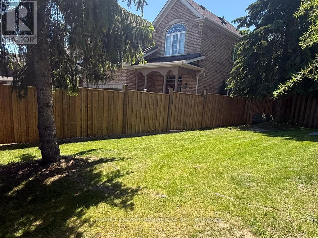 11 Kensington Trail, Barrie, Ontario  L4N 0K5 - Photo 39 - S13163542