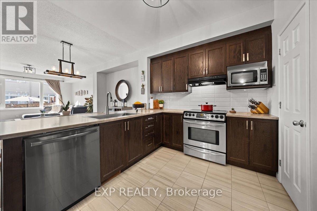 28 Hackney Private, Ottawa, Ontario K2V 0K8 - Photo 8 - X13235180