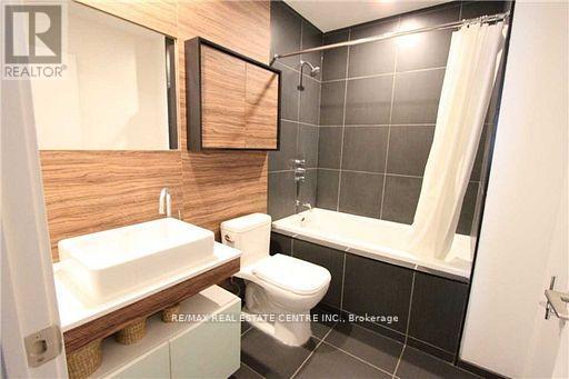 2801 - 75 St Nicholas Street, Toronto, Ontario  M4Y 0A5 - Photo 9 - C13236410