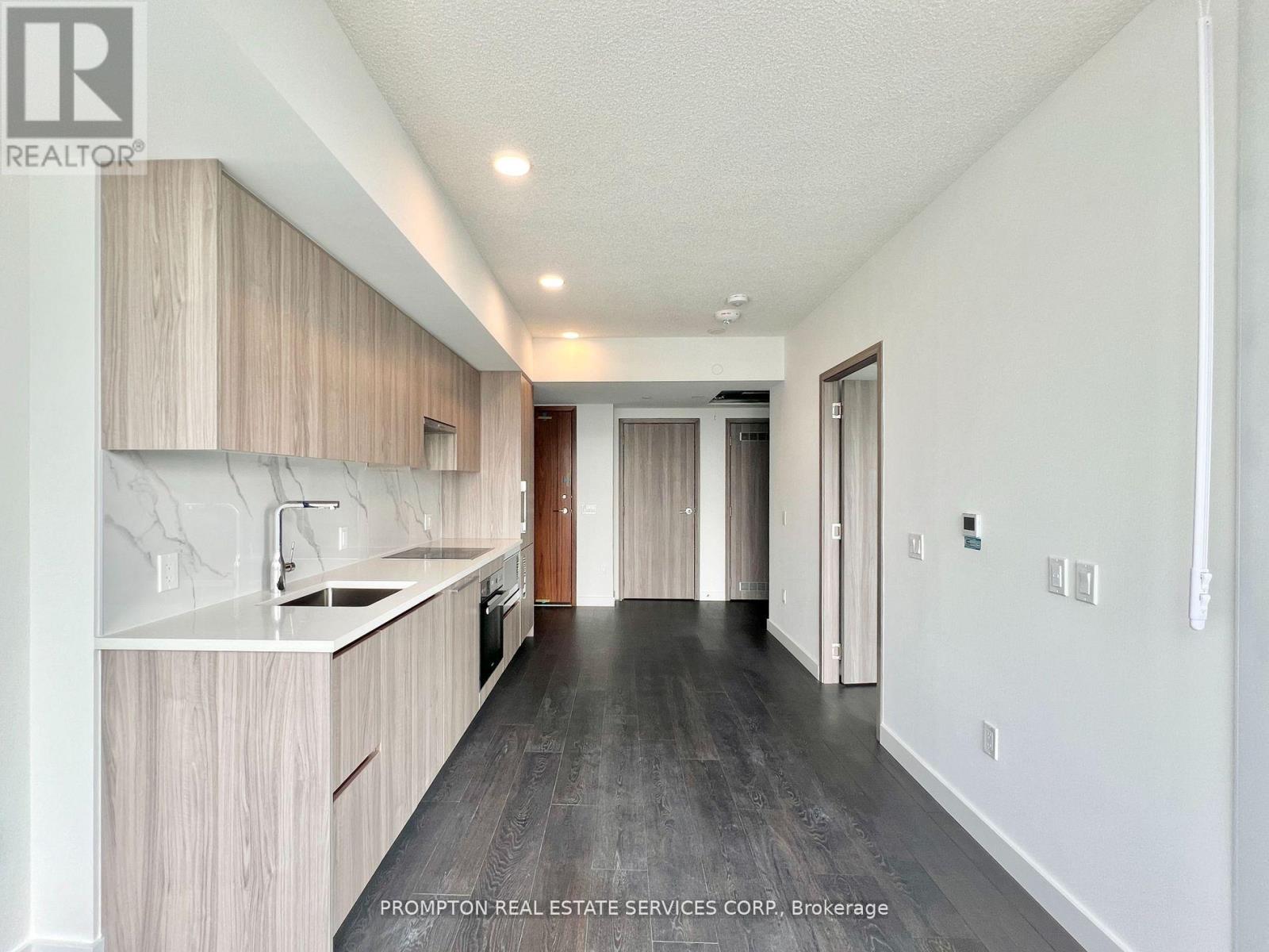 3512 - 1 Concord Cityplace Way, Toronto, Ontario  M5V 0X3 - Photo 9 - C13236418