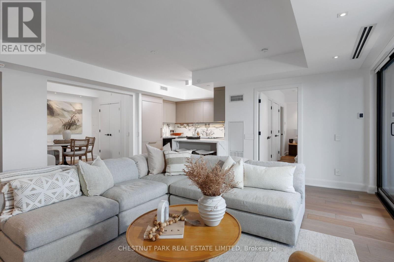 3003 - 200 Cumberland Street, Toronto, Ontario  M5R 0B7 - Photo 14 - C13236502
