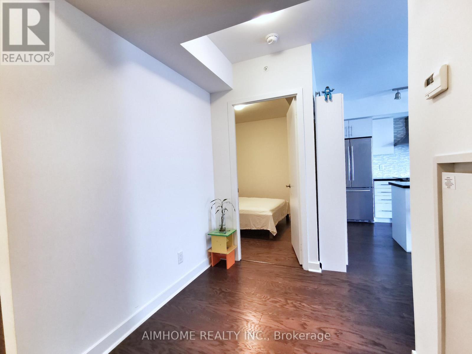 2007 - 58 Orchard View Boulevard, Toronto, Ontario  M4R 0A2 - Photo 11 - C13236528