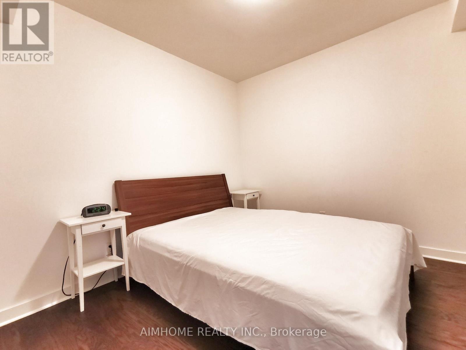 2007 - 58 Orchard View Boulevard, Toronto, Ontario  M4R 0A2 - Photo 12 - C13236528