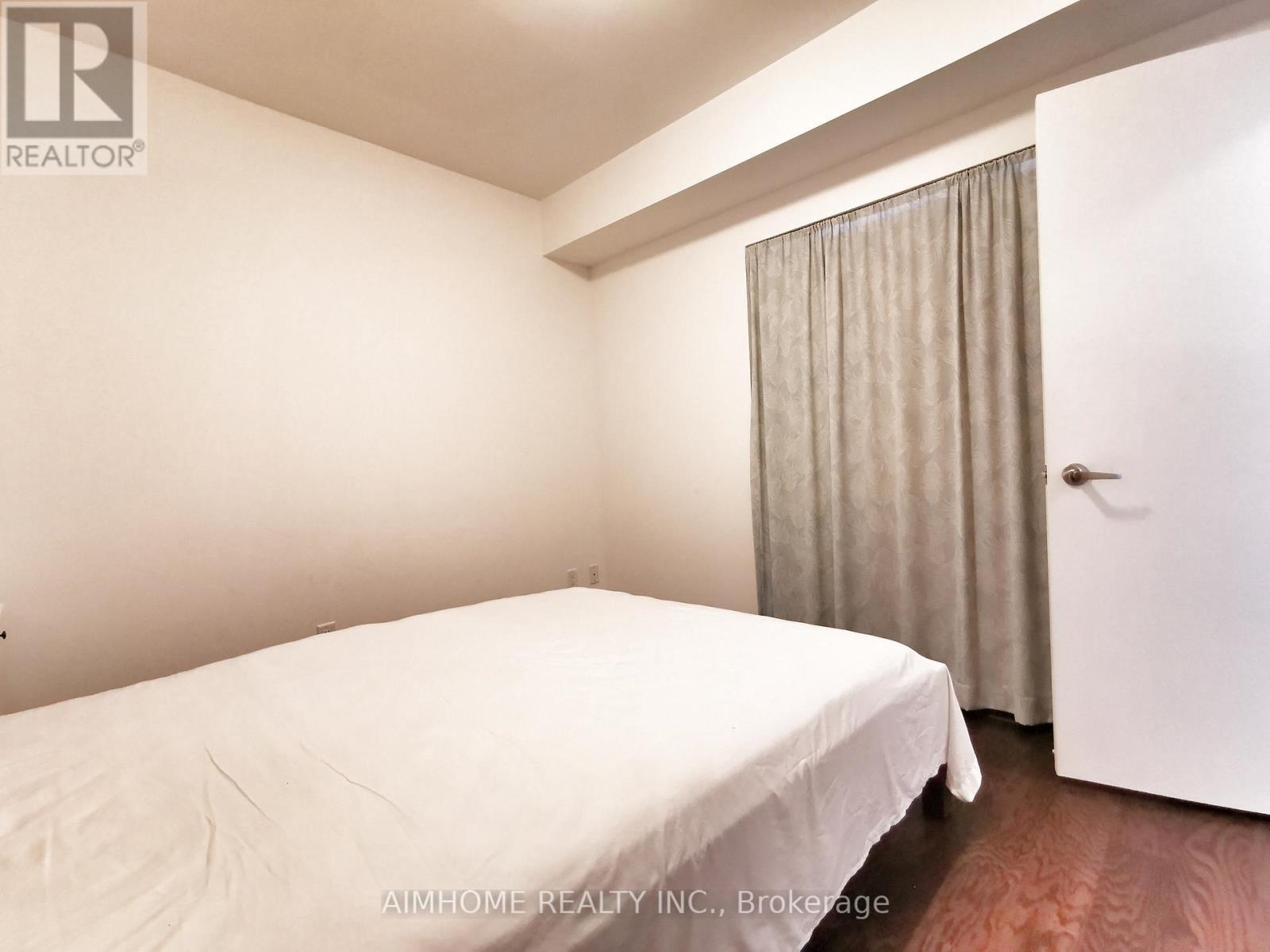 2007 - 58 Orchard View Boulevard, Toronto, Ontario  M4R 0A2 - Photo 14 - C13236528