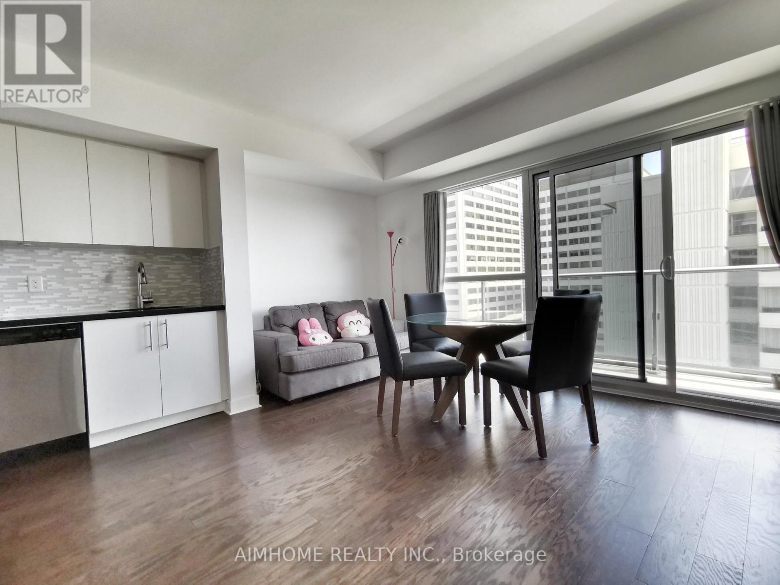 2007 - 58 Orchard View Boulevard, Toronto, Ontario  M4R 0A2 - Photo 15 - C13236528