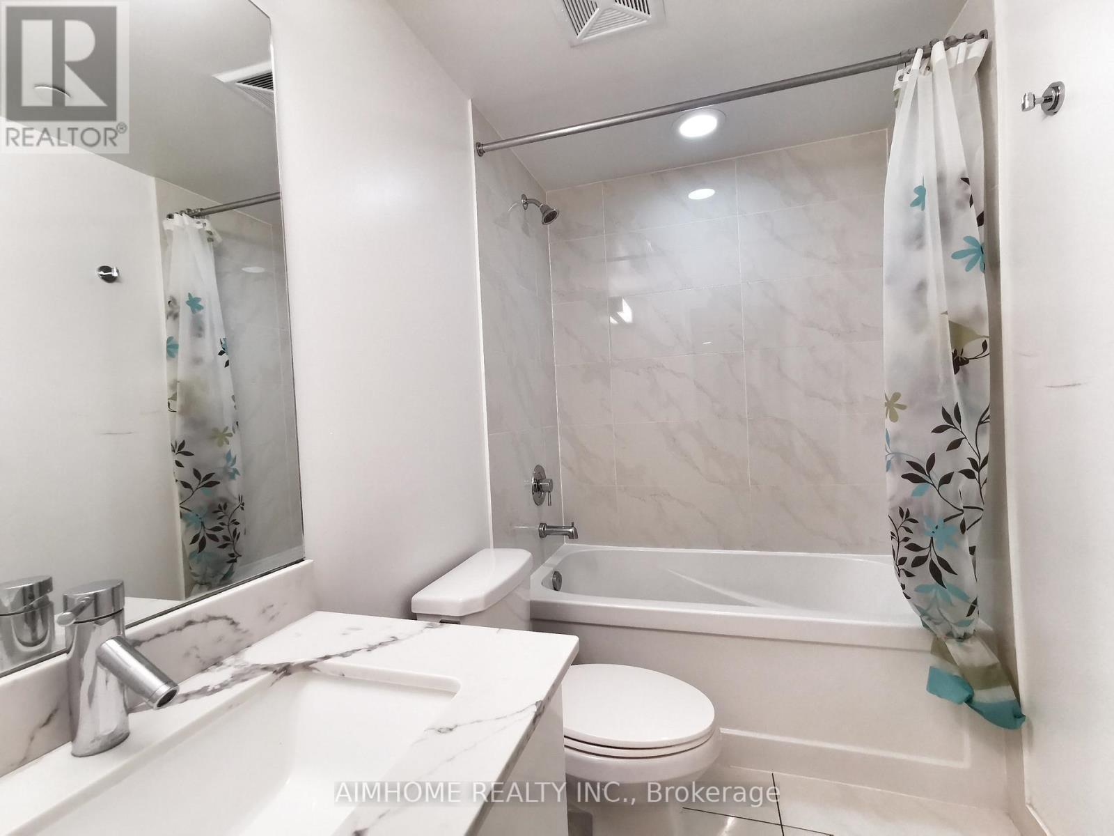 2007 - 58 Orchard View Boulevard, Toronto, Ontario  M4R 0A2 - Photo 6 - C13236528