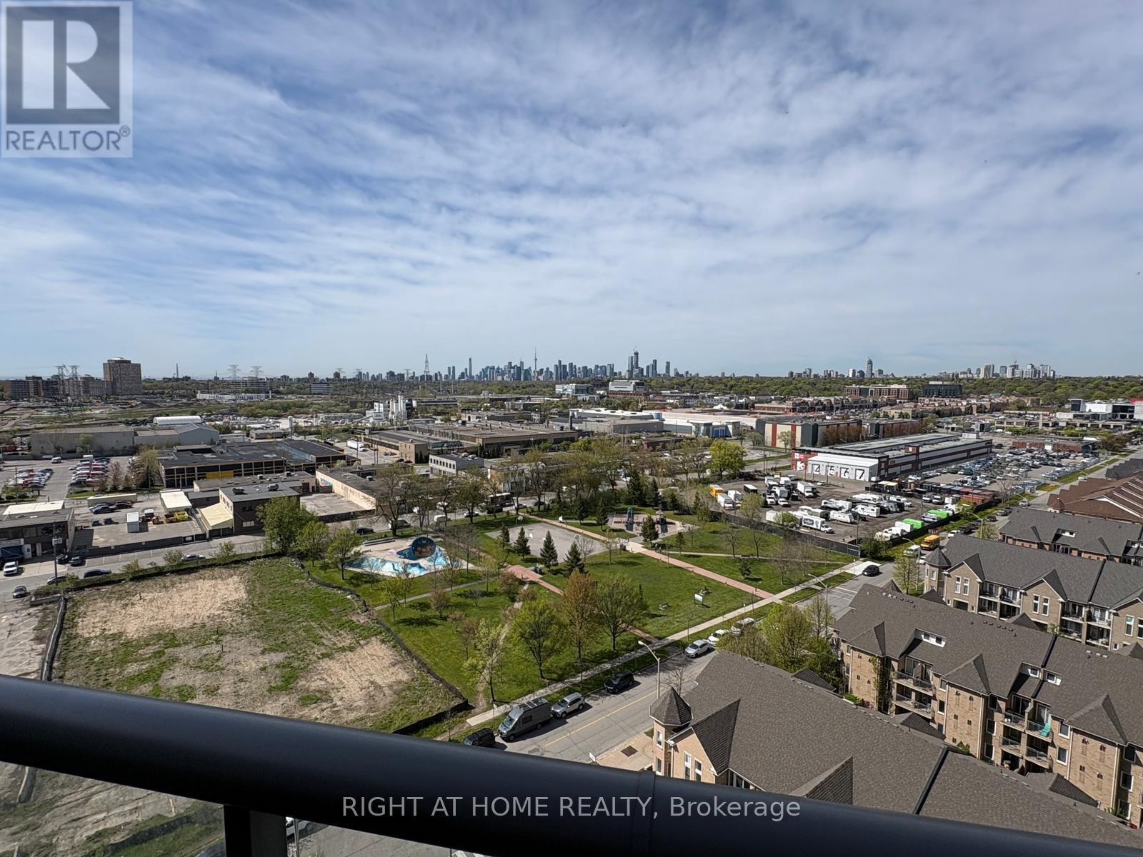 1413 - 160 Vanderhoof Avenue, Toronto, Ontario  M4G 2G6 - Photo 33 - C13236620