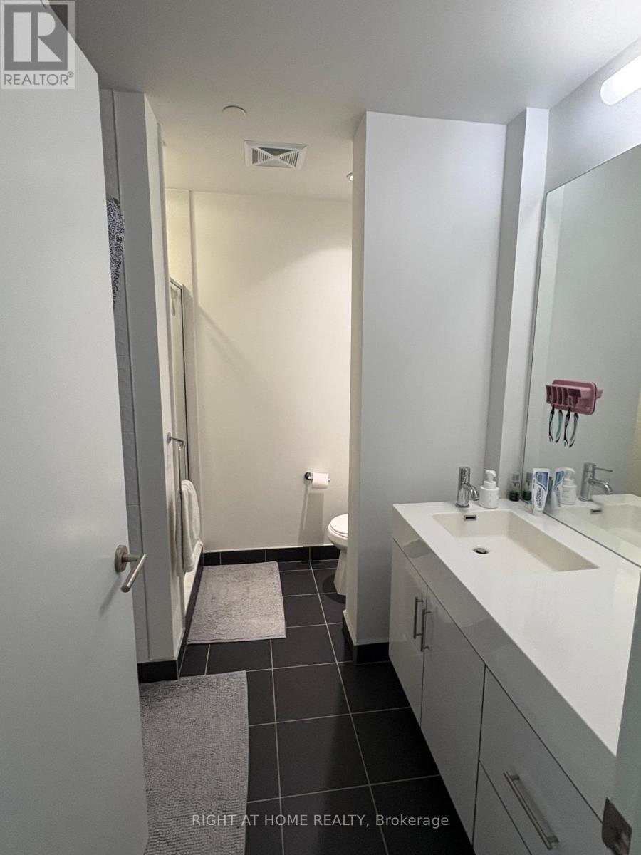 1413 - 160 Vanderhoof Avenue, Toronto, Ontario  M4G 2G6 - Photo 5 - C13236620