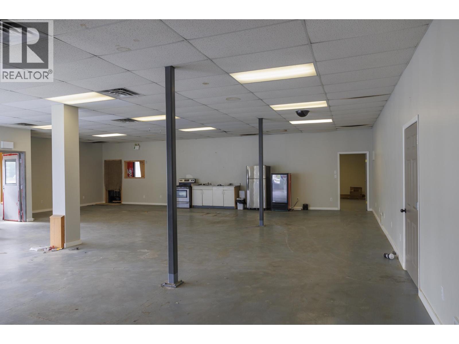 1011 Se Frontage Road, Mcbride, British Columbia  V0J 2E0 - Photo 15 - C8079287