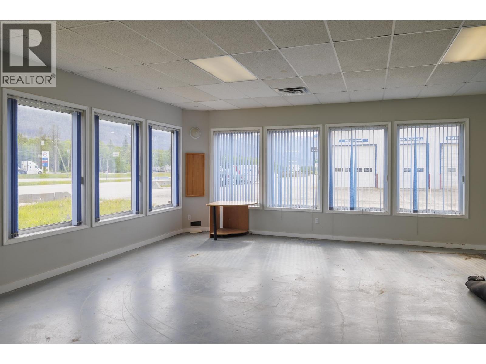 1011 Se Frontage Road, Mcbride, British Columbia  V0J 2E0 - Photo 20 - C8079287