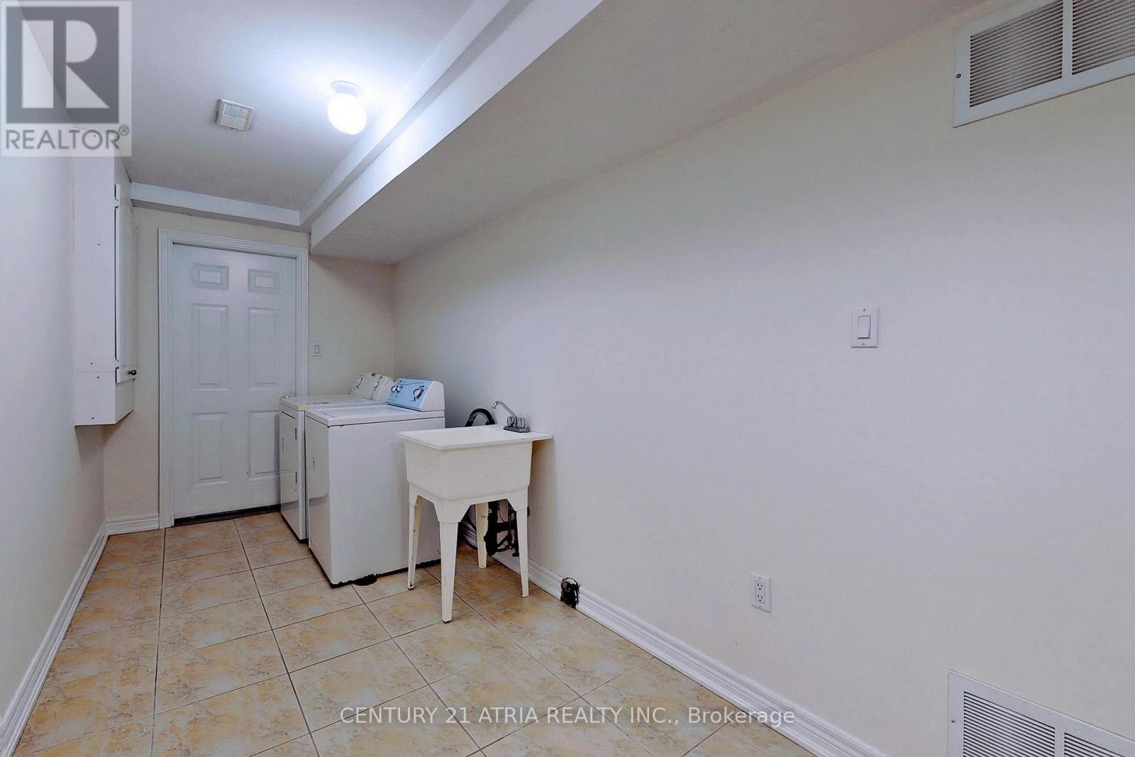 Basment - 26 Aylesworth Avenue, Toronto, Ontario  M1N 2J5 - Photo 10 - E13236654