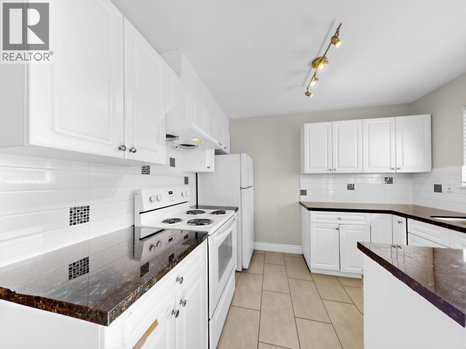 6299 Azure Road, Richmond, British Columbia V7C 2N8 - Photo 9 - R3131662