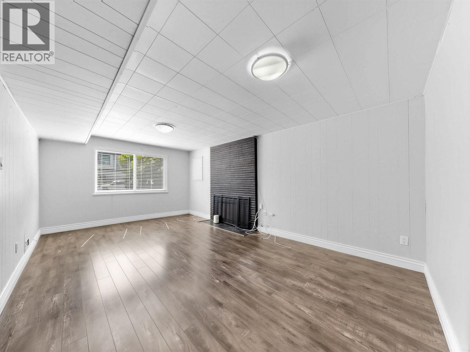 6299 Azure Road, Richmond, British Columbia  V7C 2N8 - Photo 19 - R3131662