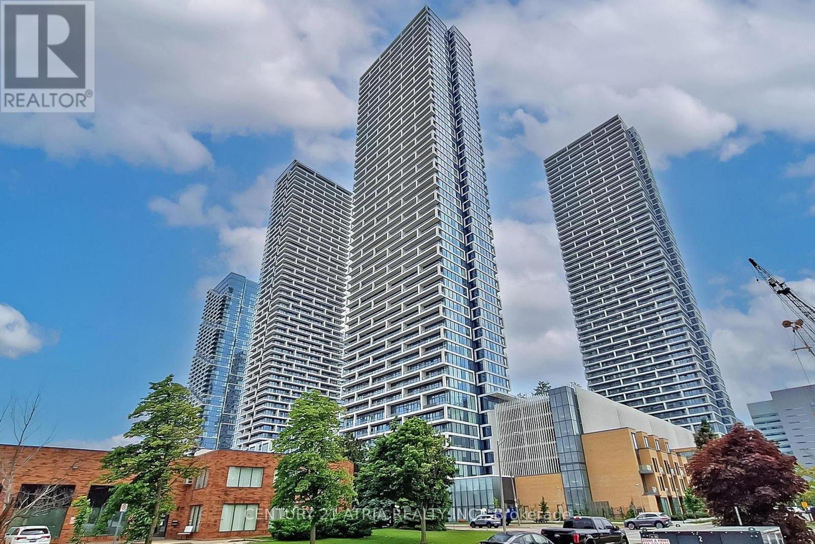 2901 - 898 Portage Parkway, Vaughan, Ontario  L4K 0J7 - Photo 1 - N13236364