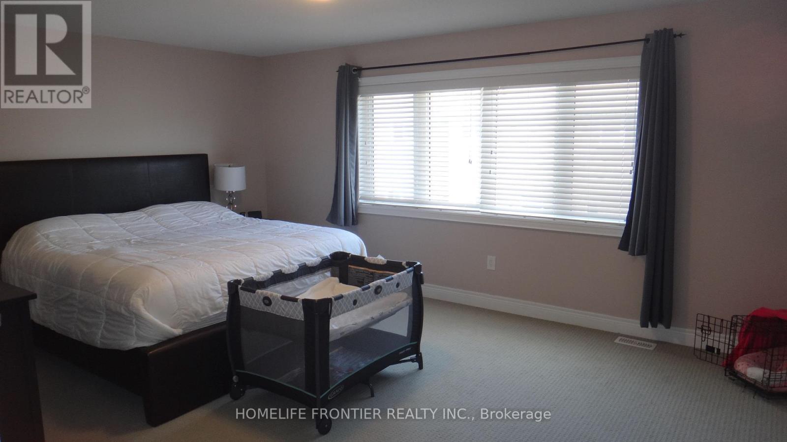 8 Jericho Avenue, Georgina, Ontario  L4P 0G9 - Photo 12 - N13236544