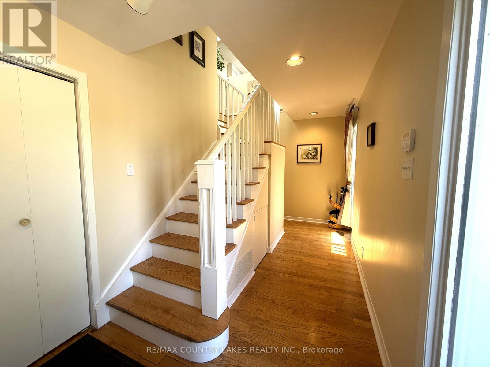66 Turtle Path E, Ramara, Ontario  L0K 1B0 - Photo 3 - S13236562