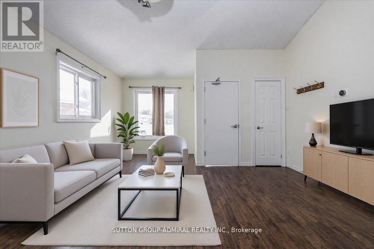 64 Copeman Crescent, Barrie (Painswick North), Ontario  L4N 8B4 - Photo 4 - S13236648