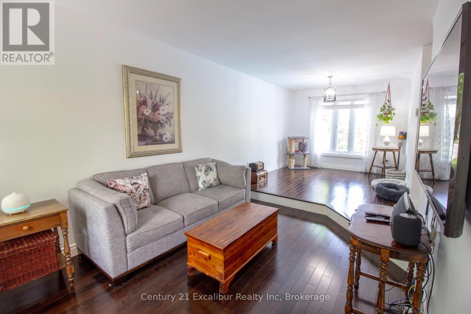 708 Campbell Avenue, Centre Wellington, Ontario N1M 3M9 - Photo 11 - X13235458