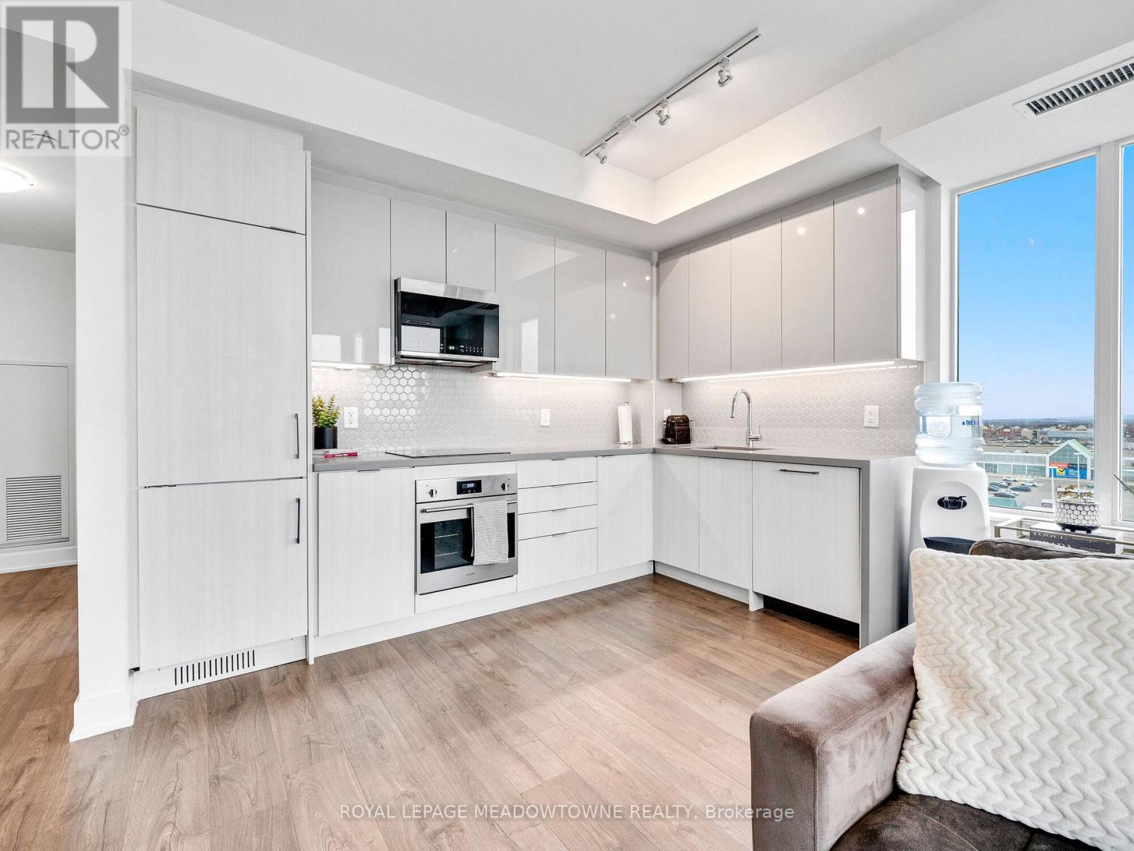 714 - 2489 Taunton Road, Oakville, Ontario  L6H 3R9 - Photo 7 - W13228992
