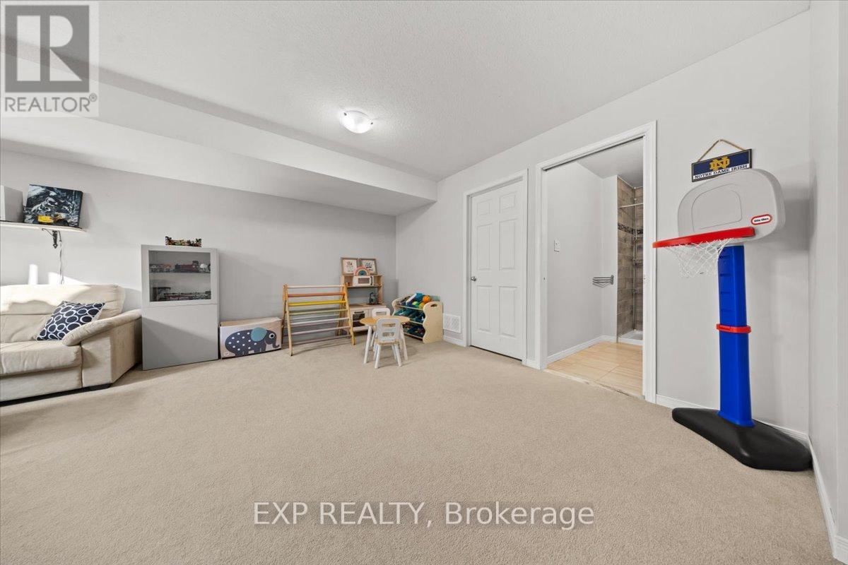 28 Hackney Private, Ottawa, Ontario K2V 0K8 - Photo 30 - X13235180