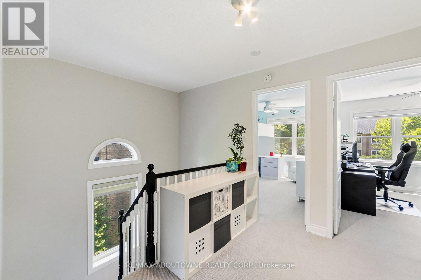 2355 Strawfield Court, Oakville, Ontario  L6H 6C1 - Photo 18 - W13236372