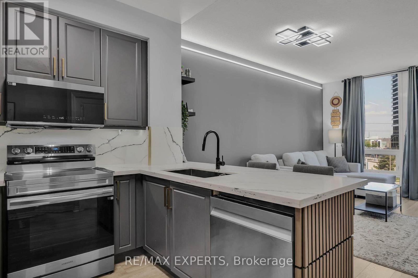 401 - 220 Burnhamthorpe Road, Mississauga, Ontario  L5B 4N4 - Photo 13 - W13236386
