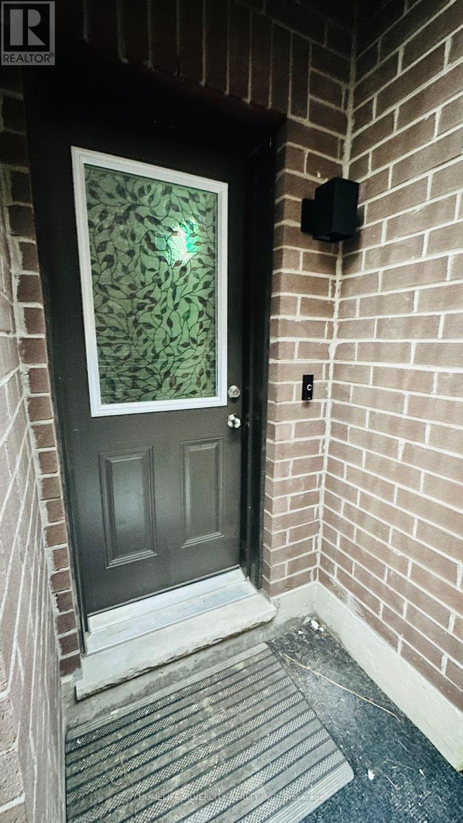Bsmnt - 5 Valleyway Drive, Brampton, Ontario  L6X 0E4 - Photo 29 - W13236392