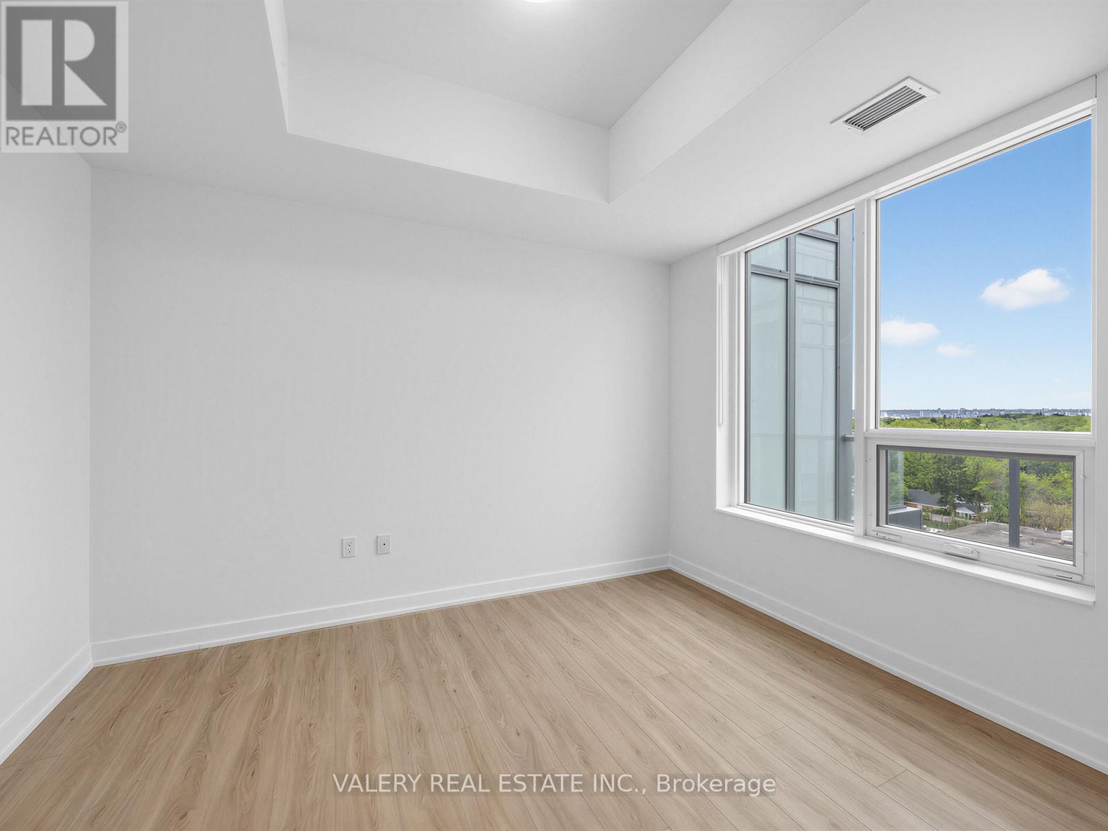 Ph01 - 500 Plains Road E, Burlington, Ontario  L7T 0C8 - Photo 10 - W13236404