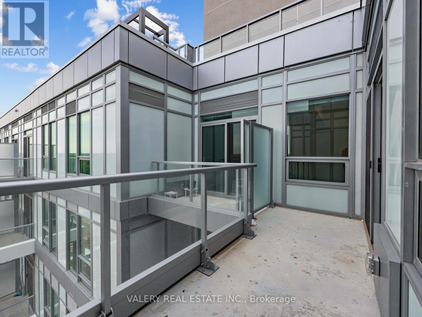 Ph01 - 500 Plains Road E, Burlington, Ontario  L7T 0C8 - Photo 18 - W13236404