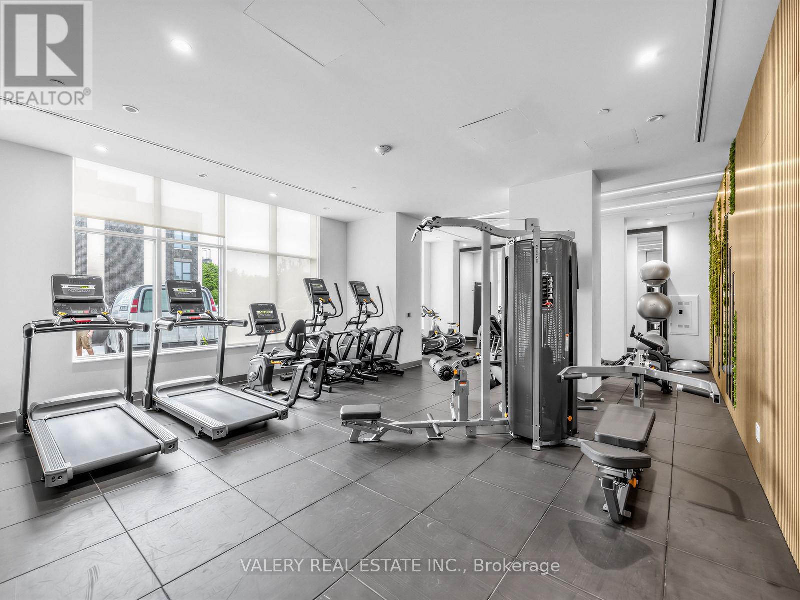Ph01 - 500 Plains Road E, Burlington, Ontario  L7T 0C8 - Photo 20 - W13236404
