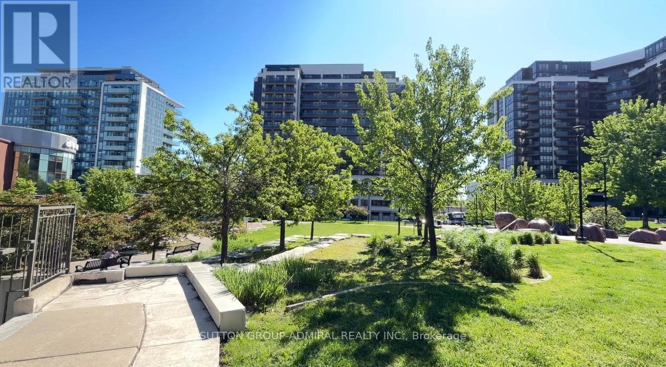 705 - 55 De Boers Drive, Toronto, Ontario  M3J 0G5 - Photo 2 - W13236430
