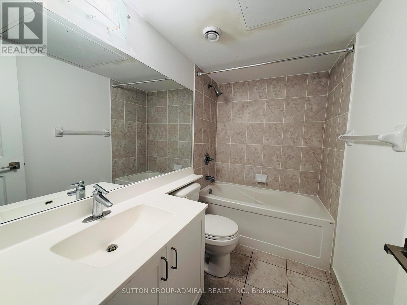 705 - 55 De Boers Drive, Toronto, Ontario  M3J 0G5 - Photo 7 - W13236430