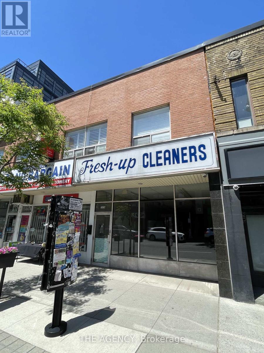 2936 Dundas Street W, Toronto, Ontario  M6P 1Y8 - Photo 2 - W13236442