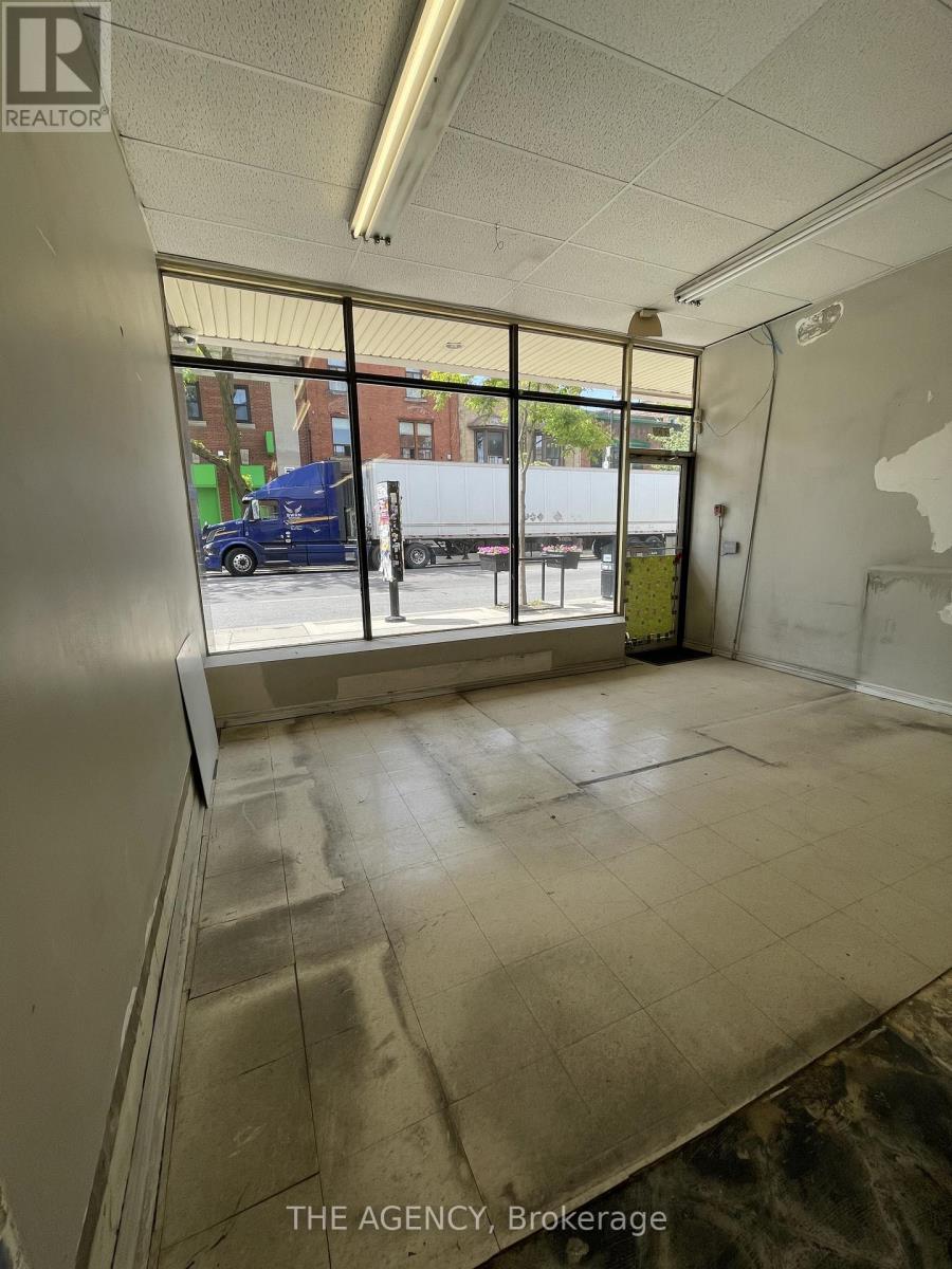 2936 Dundas Street W, Toronto, Ontario  M6P 1Y8 - Photo 6 - W13236442