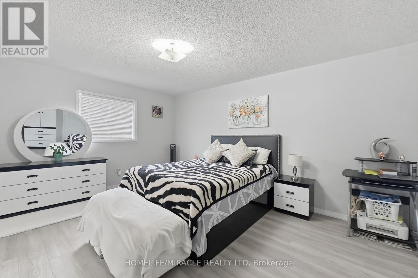 37 Prairie Rose Circle, Brampton, Ontario  L6R 1R6 - Photo 16 - W13236472