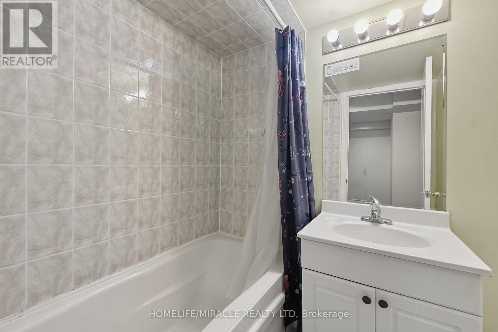 37 Prairie Rose Circle, Brampton, Ontario  L6R 1R6 - Photo 26 - W13236472