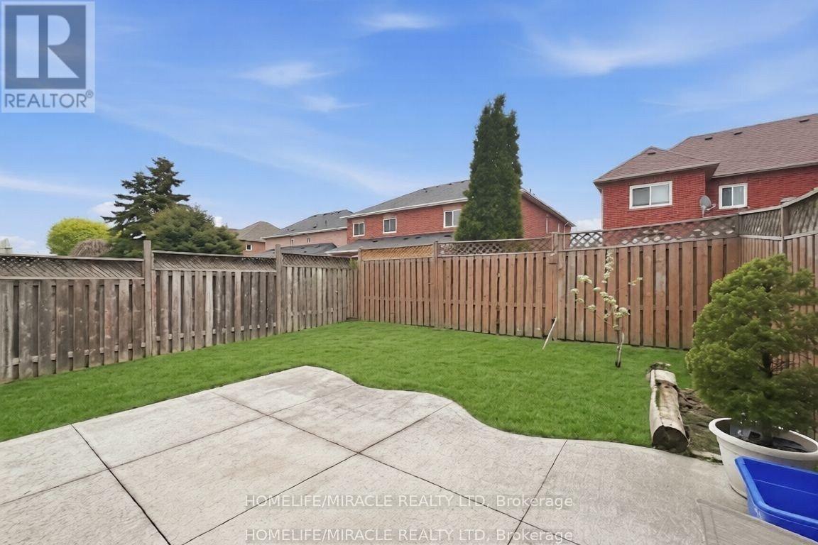 37 Prairie Rose Circle, Brampton, Ontario  L6R 1R6 - Photo 28 - W13236472