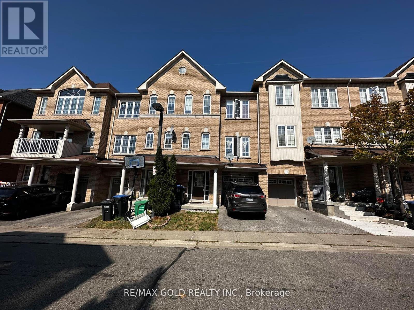 50 Arizona Drive, Brampton, Ontario  L6Y 0R6 - Photo 1 - W13236616