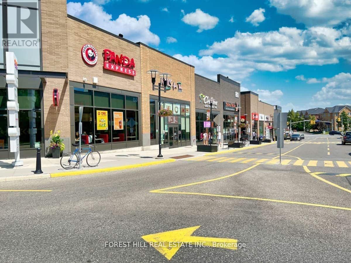 101 - 2300 St Clair Avenue W, Toronto, Ontario  M6N 0B3 - Photo 35 - W13236632