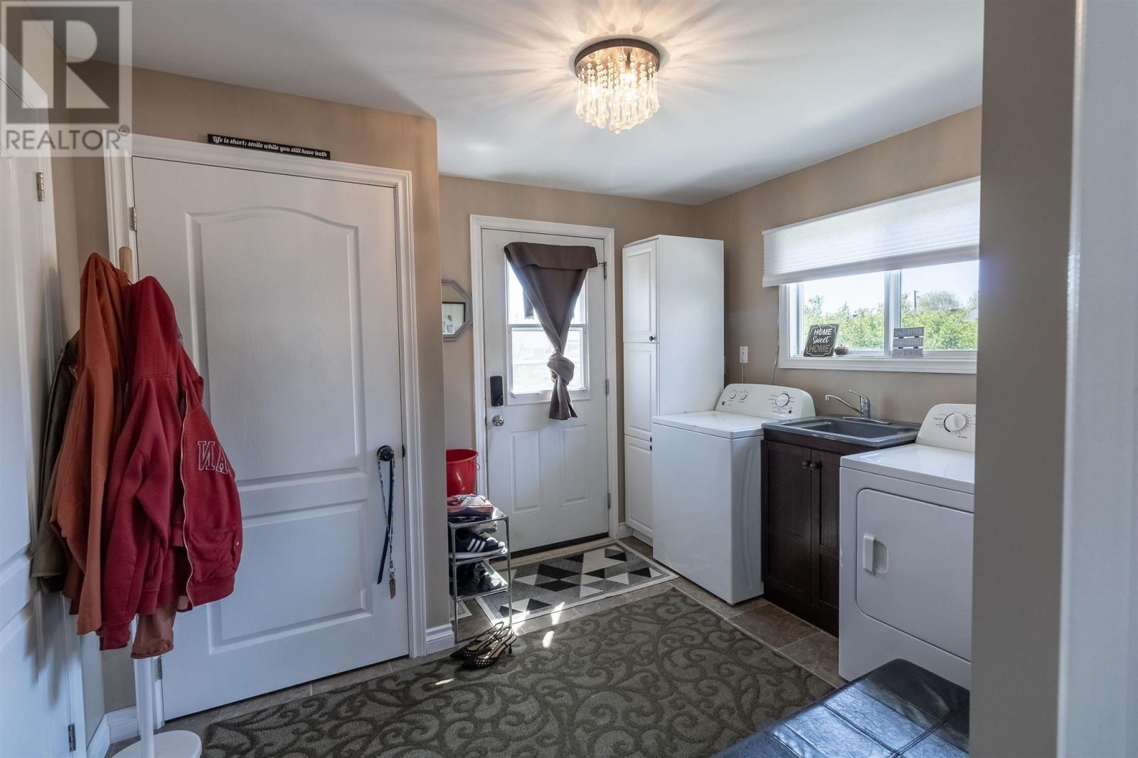 8 Dawson Ave, Sault Ste. Marie, Ontario  P6C 4B3 - Photo 10 - SM261297